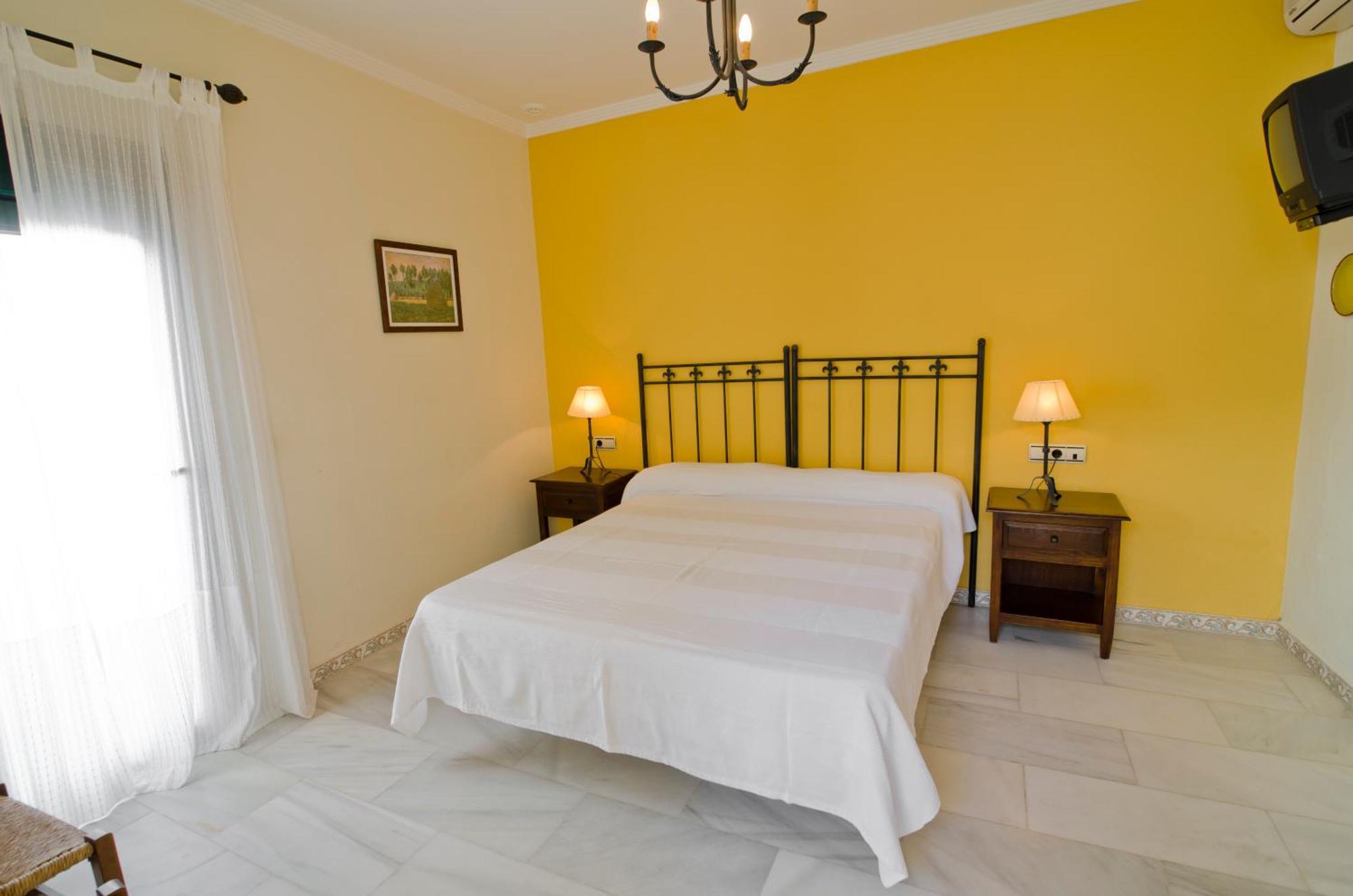 Hostal Sixto Rota Exterior foto