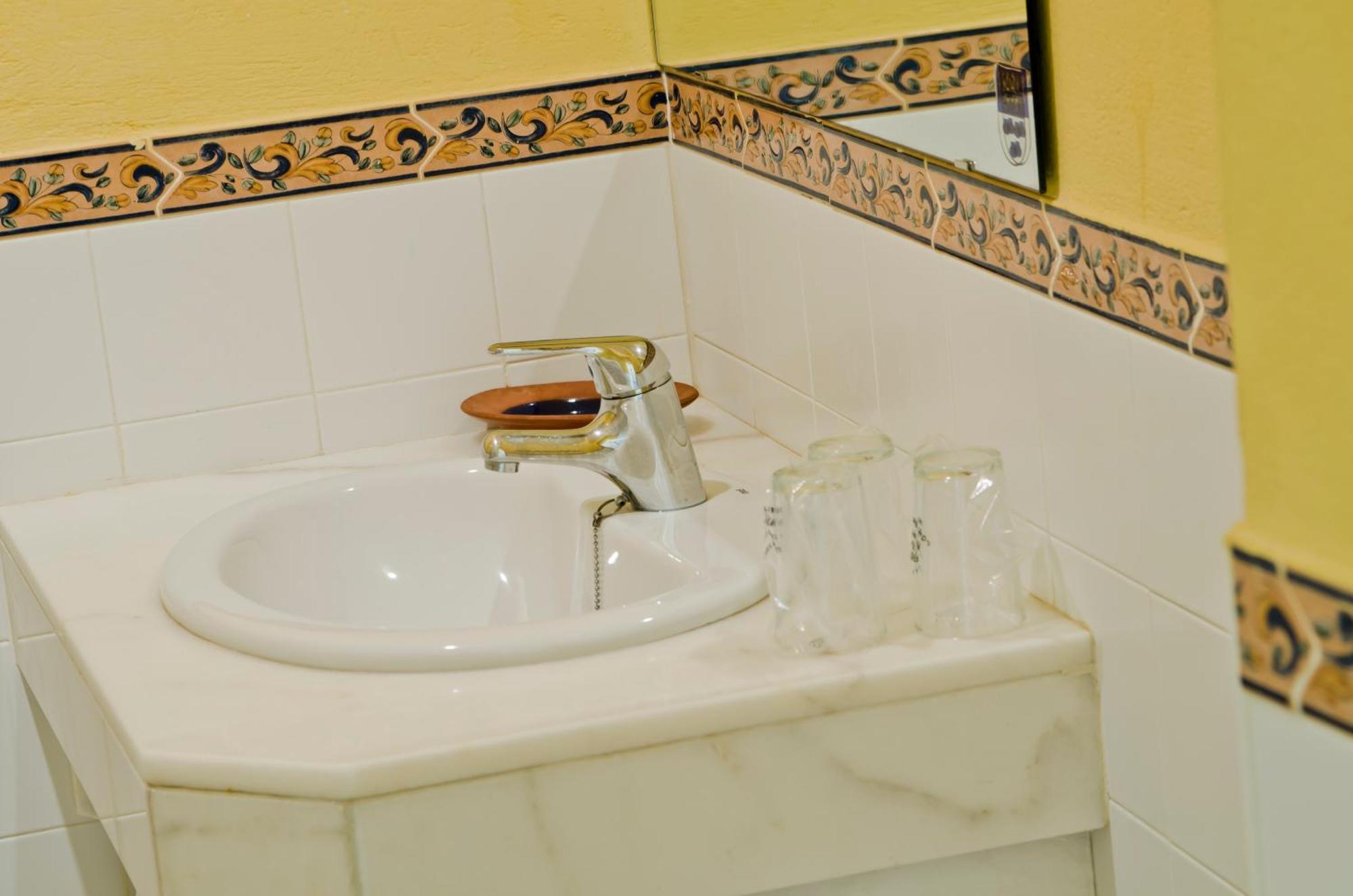 Hostal Sixto Rota Exterior foto