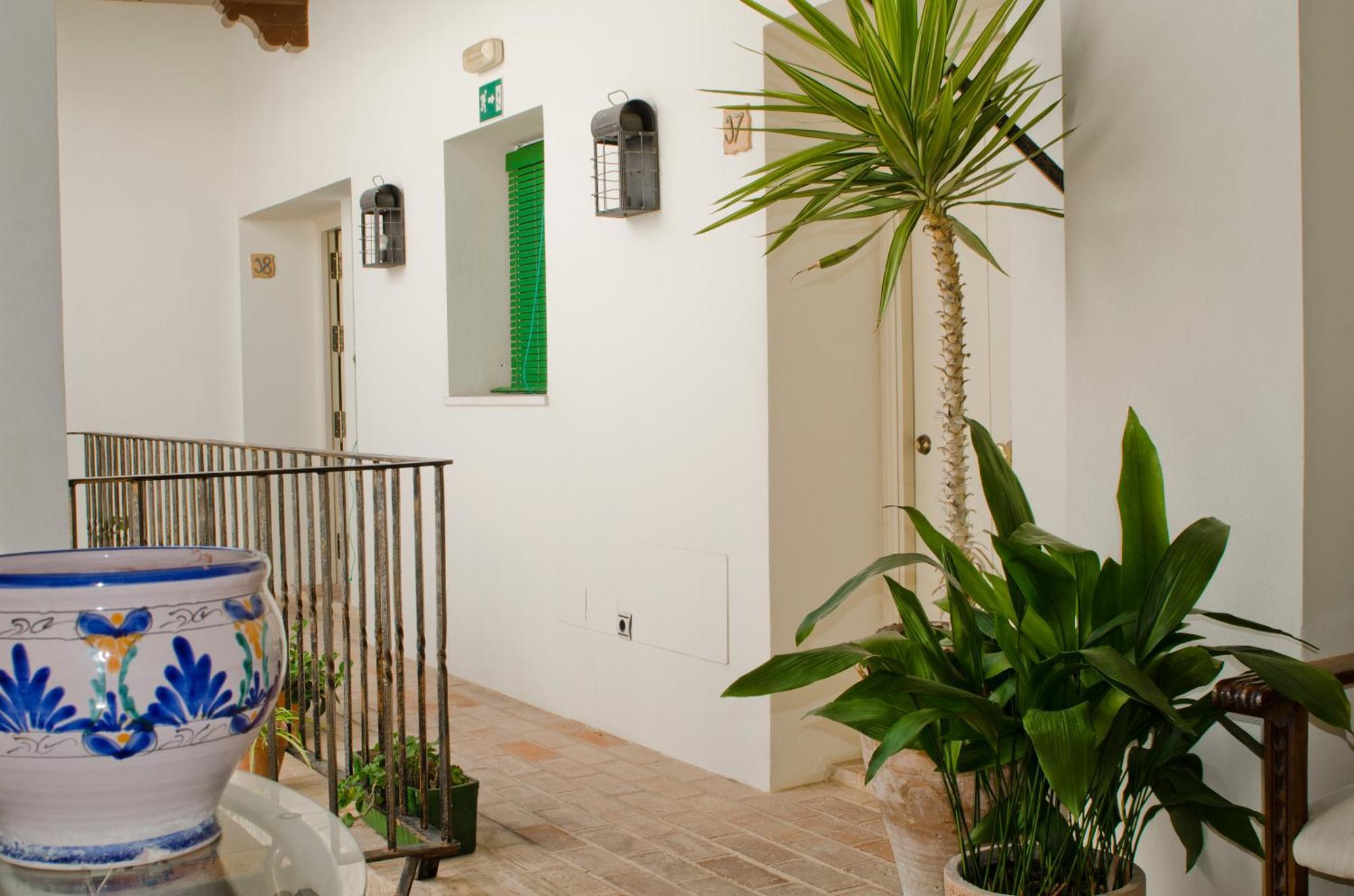 Hostal Sixto Rota Exterior foto