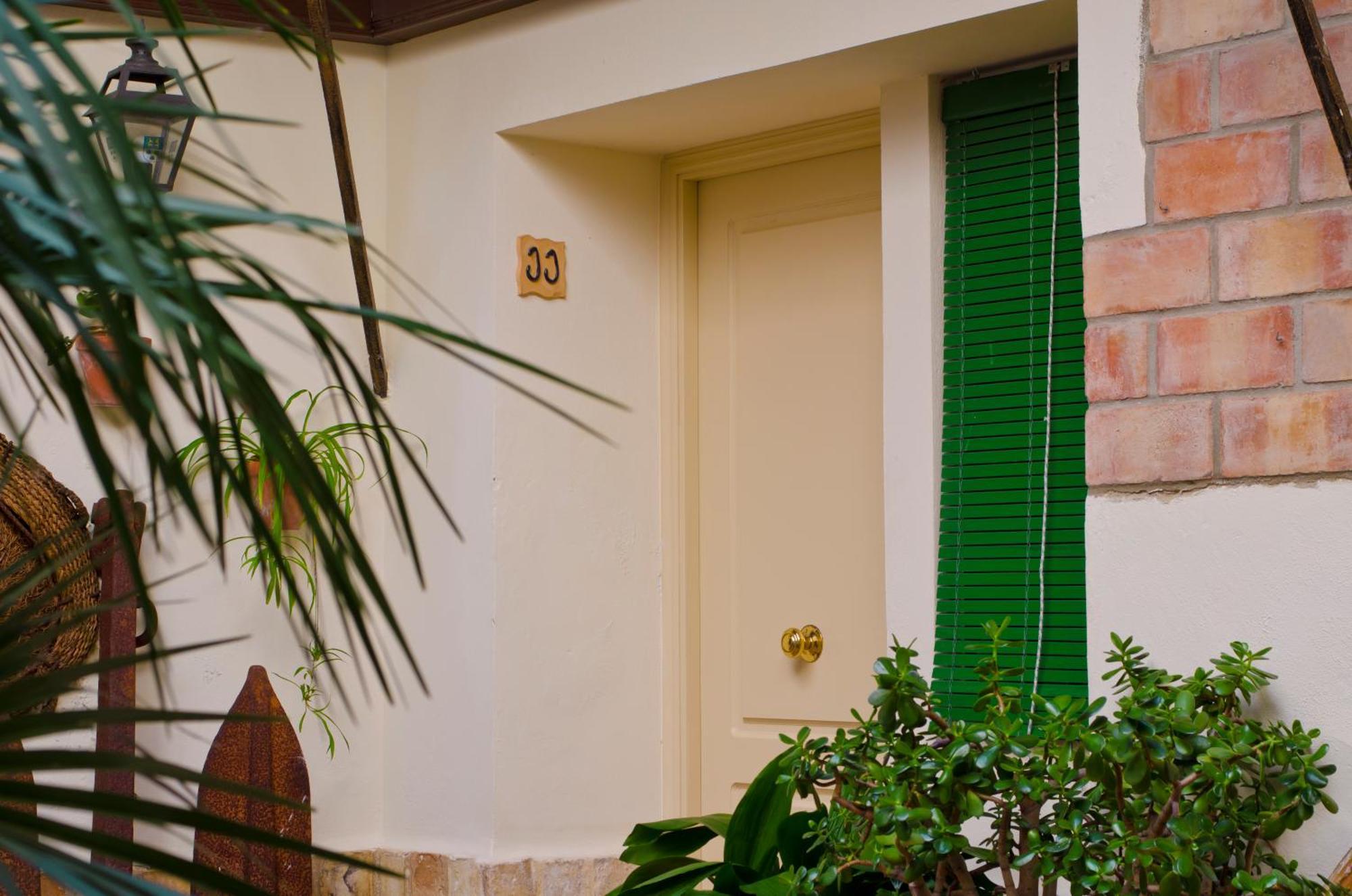 Hostal Sixto Rota Exterior foto